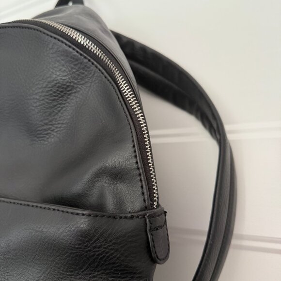 Matt & Nat - Black - Backpack - July - Picture 4 of 12